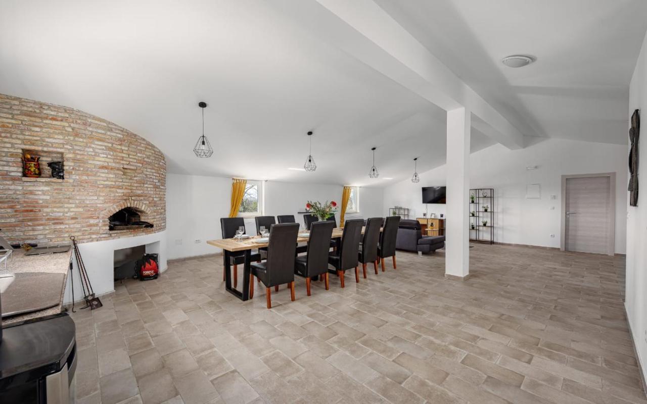 Apartments Valeria Divsici ภายนอก รูปภาพ