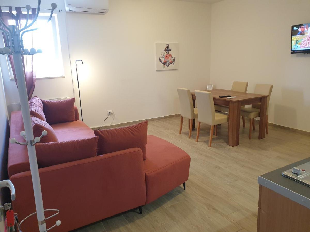 Apartments Valeria Divsici ภายนอก รูปภาพ