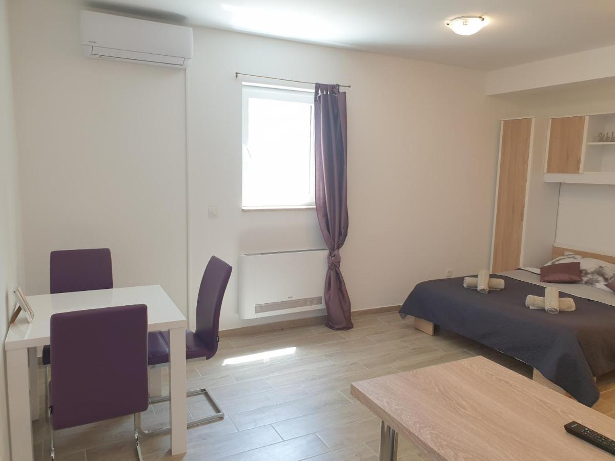 Apartments Valeria Divsici ภายนอก รูปภาพ